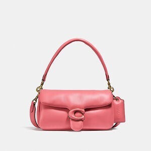 COACH NEW ピロー タビー ショルダー バッグ 26