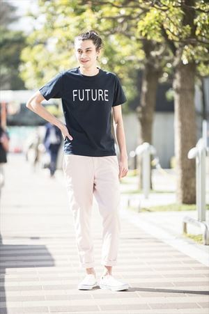 Ripo trenta anni FUTUREクルーネックTEE