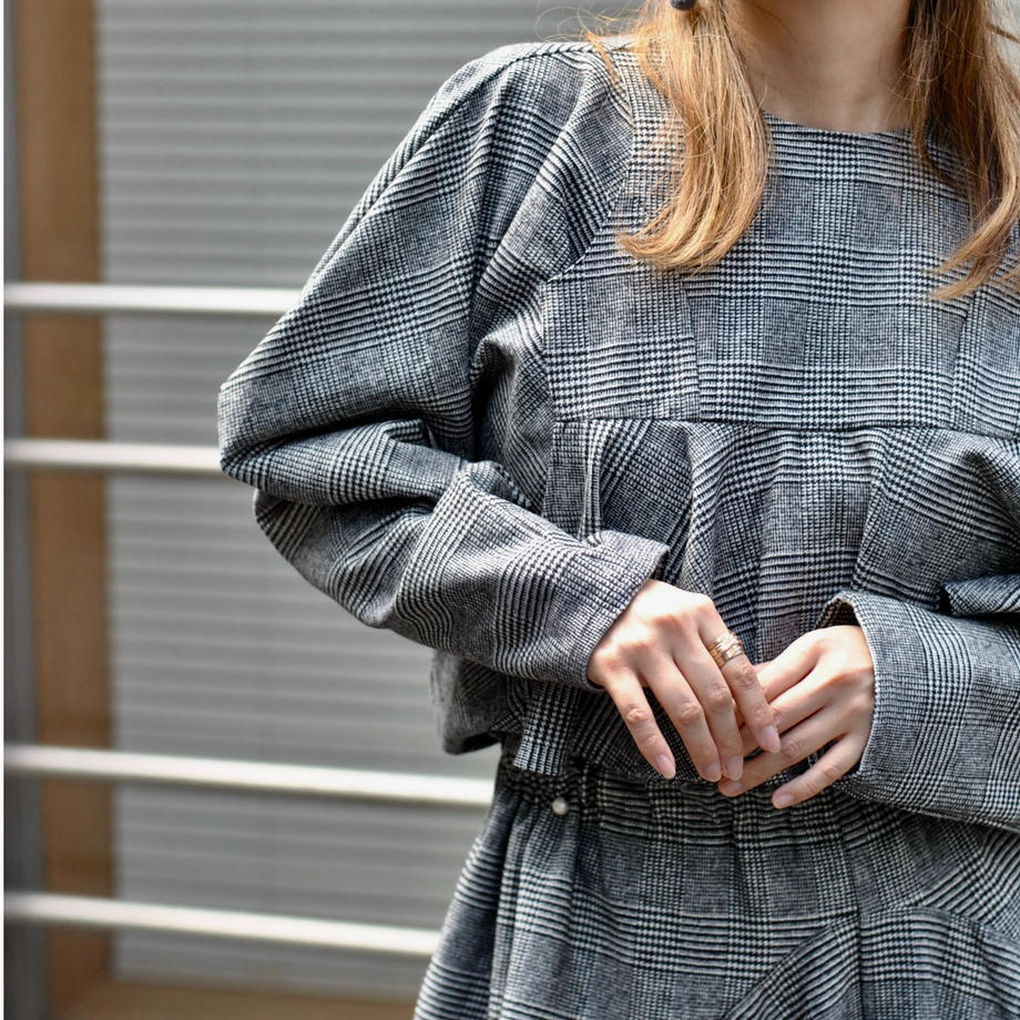 HOUGA twiddle blouse