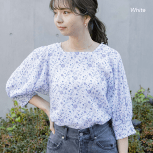 flower flowing square neck blouse