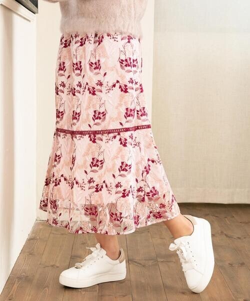 TOCCA 【TOCCA LAVENDER】Wavy Embroidery スカート