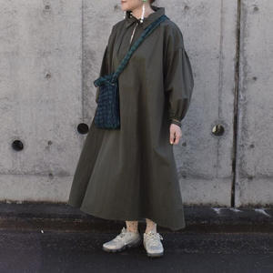 ritsuko karita slit&volume dress