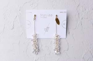 Matilda rose beads drop ピアス