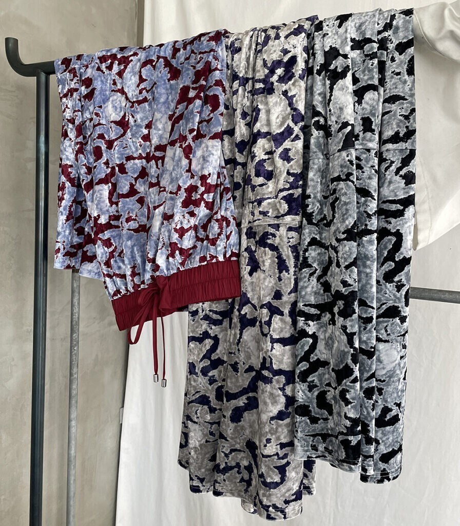JUEMI Mosaic Velours Long Skirt