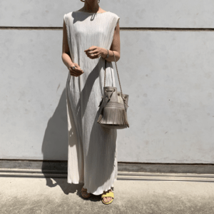 mite pleats onepiece