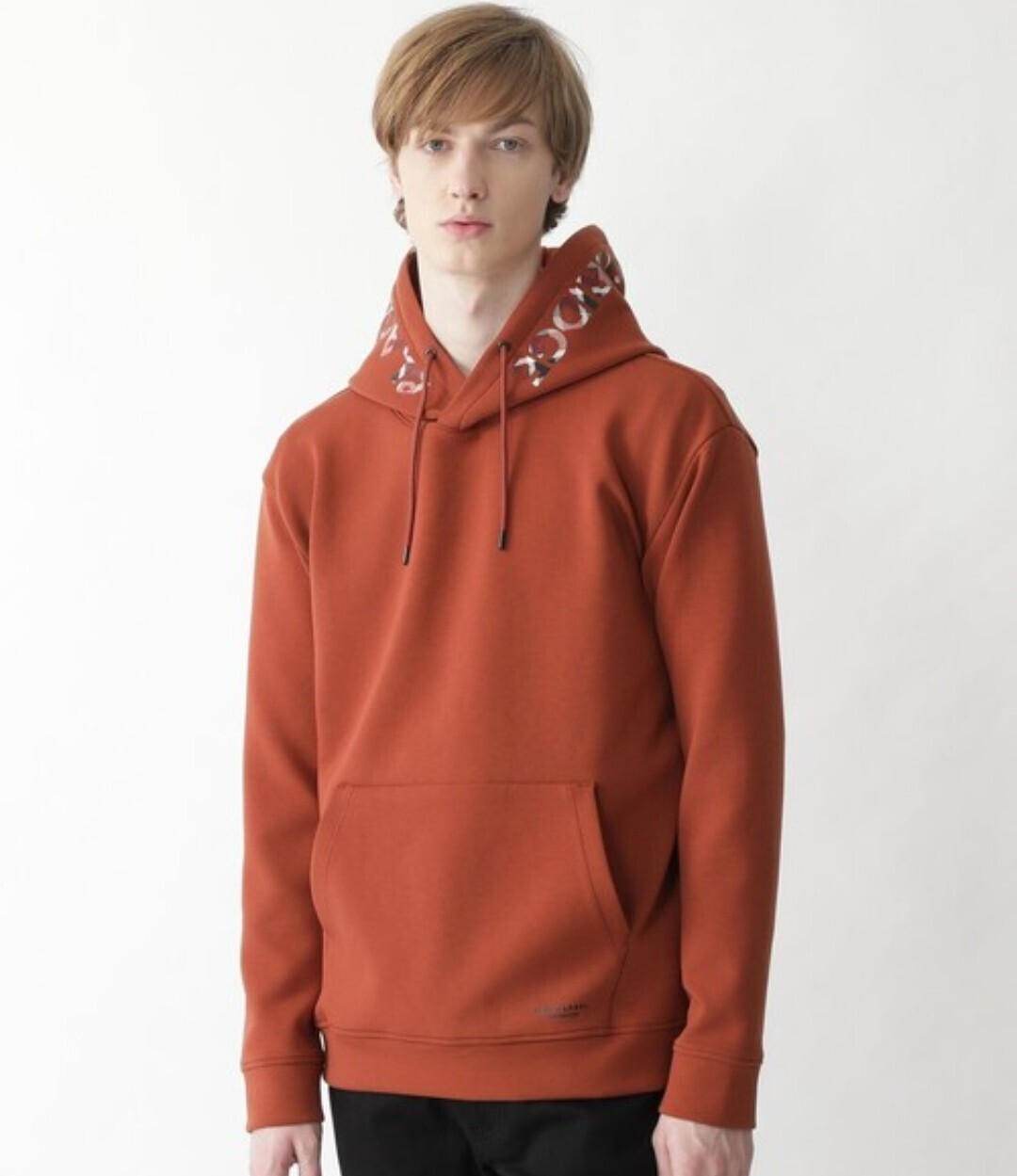BLACK LABEL CRESTBRIDGE チェックロゴプルオーバーパーカー