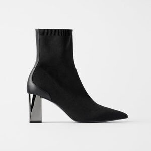 ZARA メタリックヒールストレッチアンクルブーツ