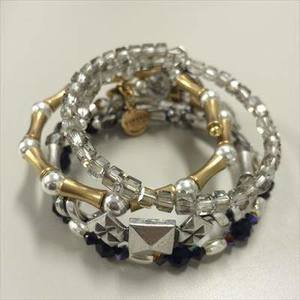 ALEX AND ANI 【0002】Bangle