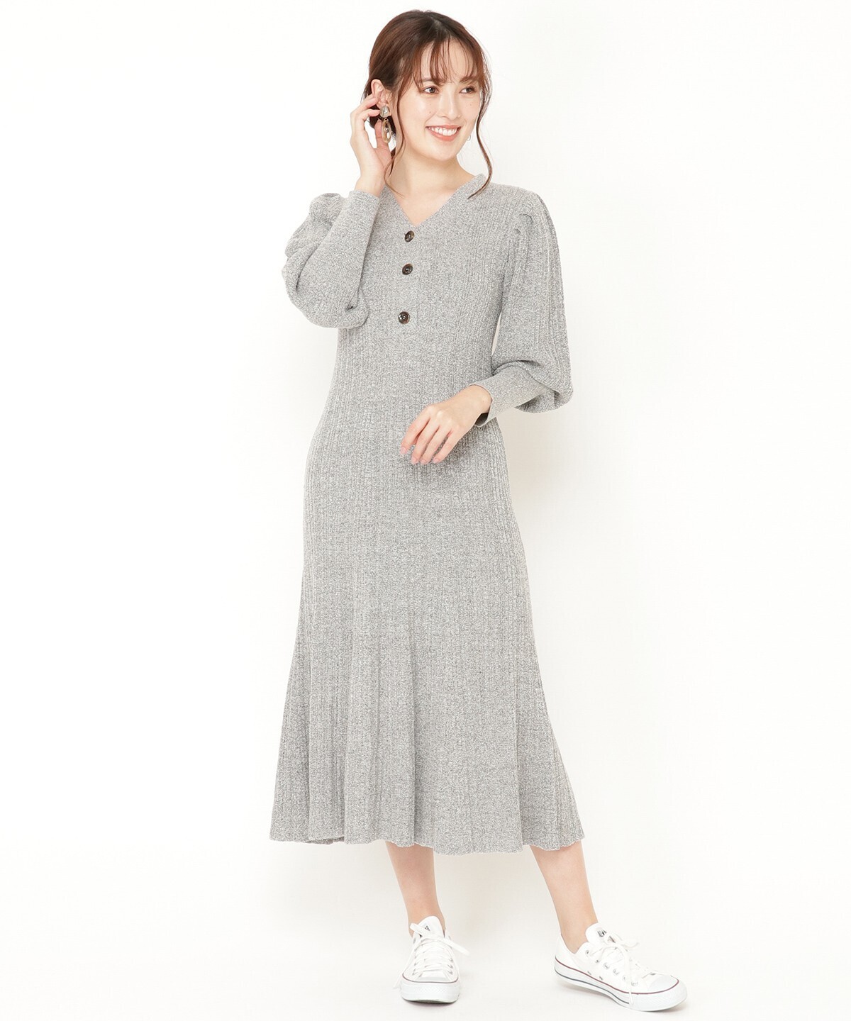 Swingle ヘンリーネックニットワンピース