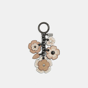 COACH ウィロー フローラル ミックス バッグ チャーム