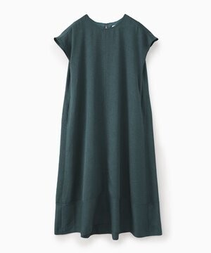 C+ リネンライクロングワンピース