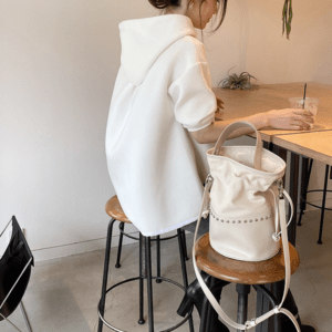 Dolce. ダンボールニットパーカー(white）