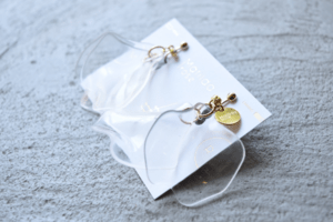 Matilda rose mat petals clear/ ピアス