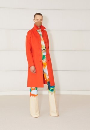 Akris カシミヤ・コート