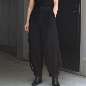 SOSHIOTSUKI Norfolk Cargo Trousers