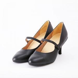 everydayCREA 丸ボタンがかわいいストラップタイプのパンプス(ブラック)