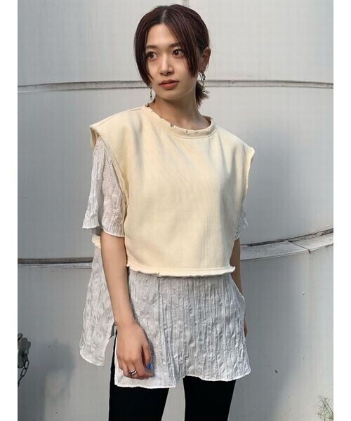 EMODA レイヤーバルキートップ