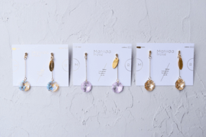 Matilda rose swarovski suncatcher/イヤリング
