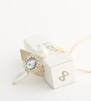 raffia Jewel Casket / ディゼネックレス/white