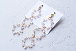 Matilda rose wire pearl connected