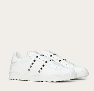 VALENTINO ロックスタッズ アンタイトルド カーフスキン スニーカー