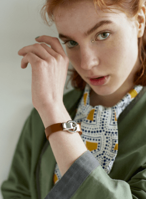 ROOM mood gravity bangle