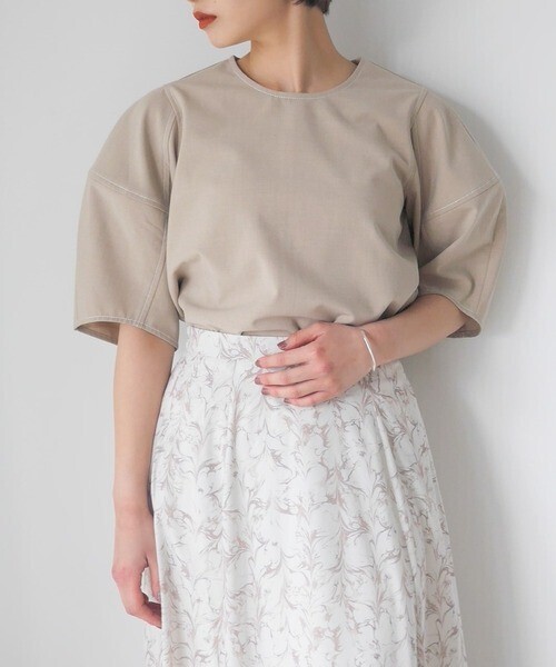 LADYMADE ラウンドボリュームスリーブトップス