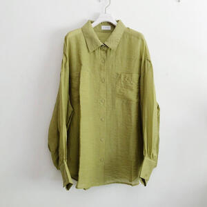 EACH BACK SLIT SHEER SHIRT