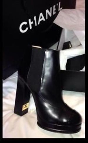 CHANEL BLACK ankle Boot
