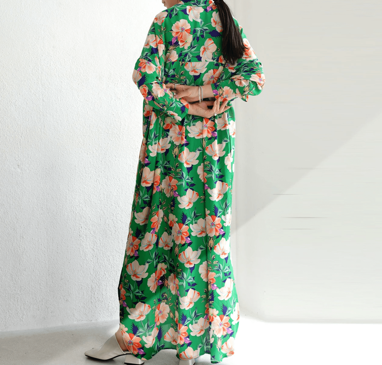 antiqua ゆったり 柄 柄ワンピ 総柄 カラフル スタンドカラー バンドカラー スリット レイヤード 重ね着 ワンピ ロング