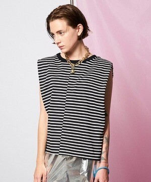 MAISON SPECIAL パワーショルダーノースリーブトップ