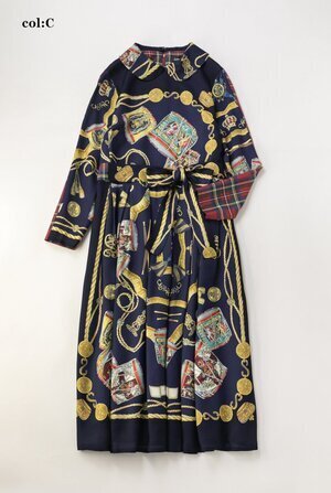 Jane Marple Royal drumsとタータンチェックドレス