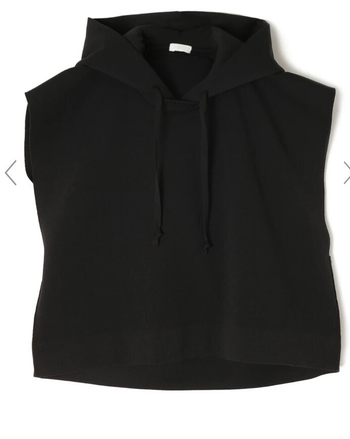 Rito RECYCLE-POLYESTER HOODED KNIT VEST