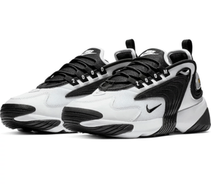 NIKE ズーム2K-ホワイト＆ブラック