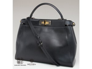 FENDI フェンディ　ピーカブー