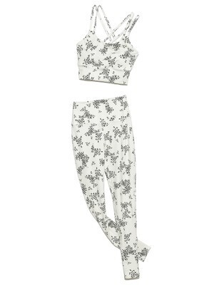 emmi 【emmi yoga】ONLINE限定リトルフラワーブラトップ&レギンスSET