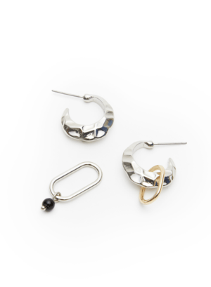 ROOM motion point hoop pierce