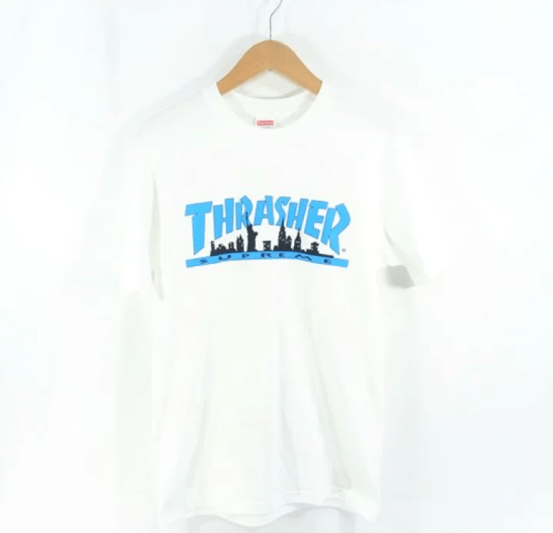SUPREME スカイラインTシャツ