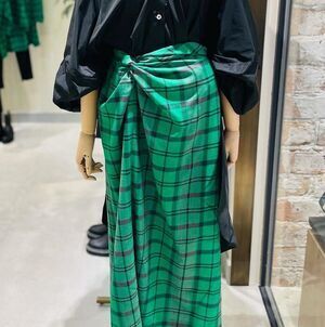 LE PHIL DRY WOOL CHECK SKIRT