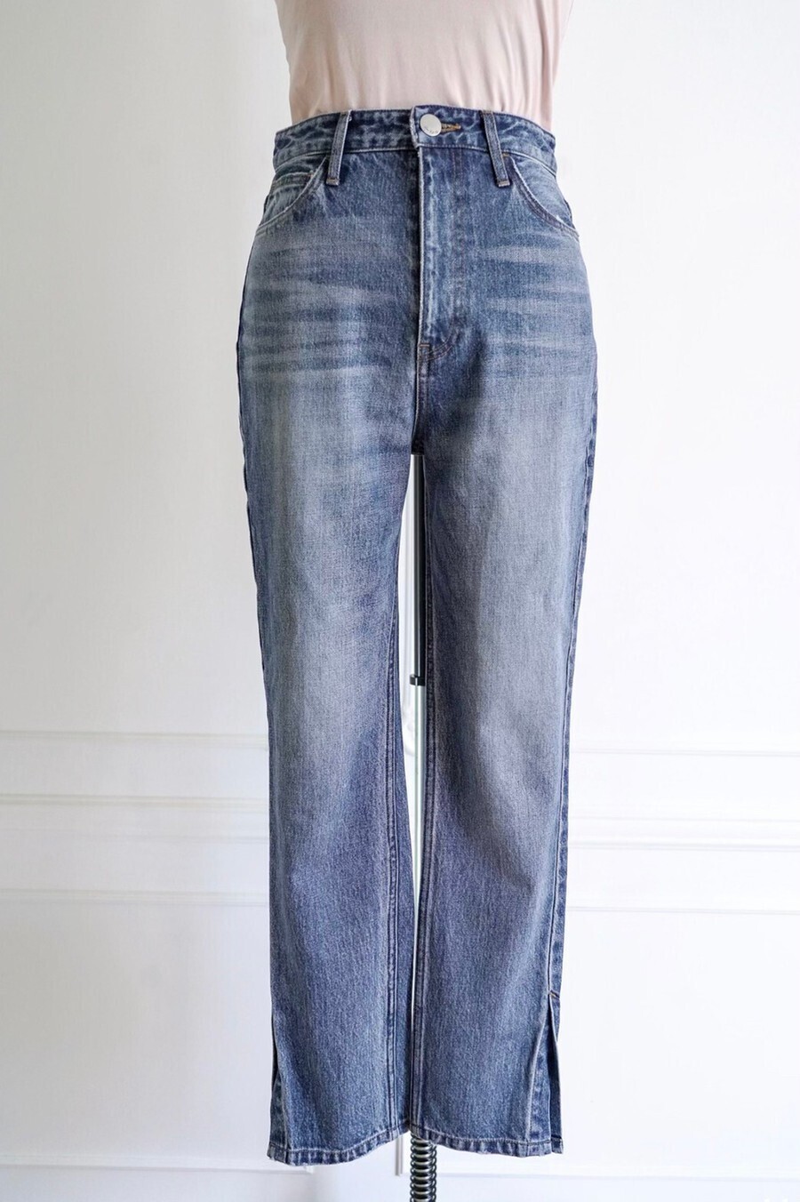 Her lip to Tokyo High Rise Jeans
