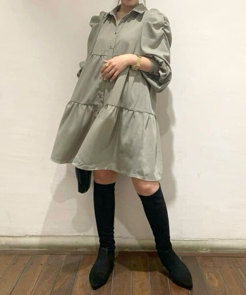 ROYAL PARTY タックギャザースリーブティアードミニワンピース