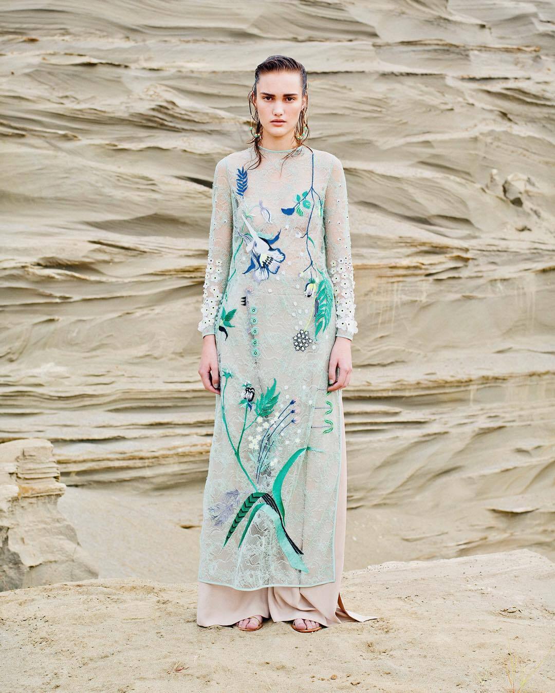 Mame Kurogouchi Lace & Embroidery I-Line Dress