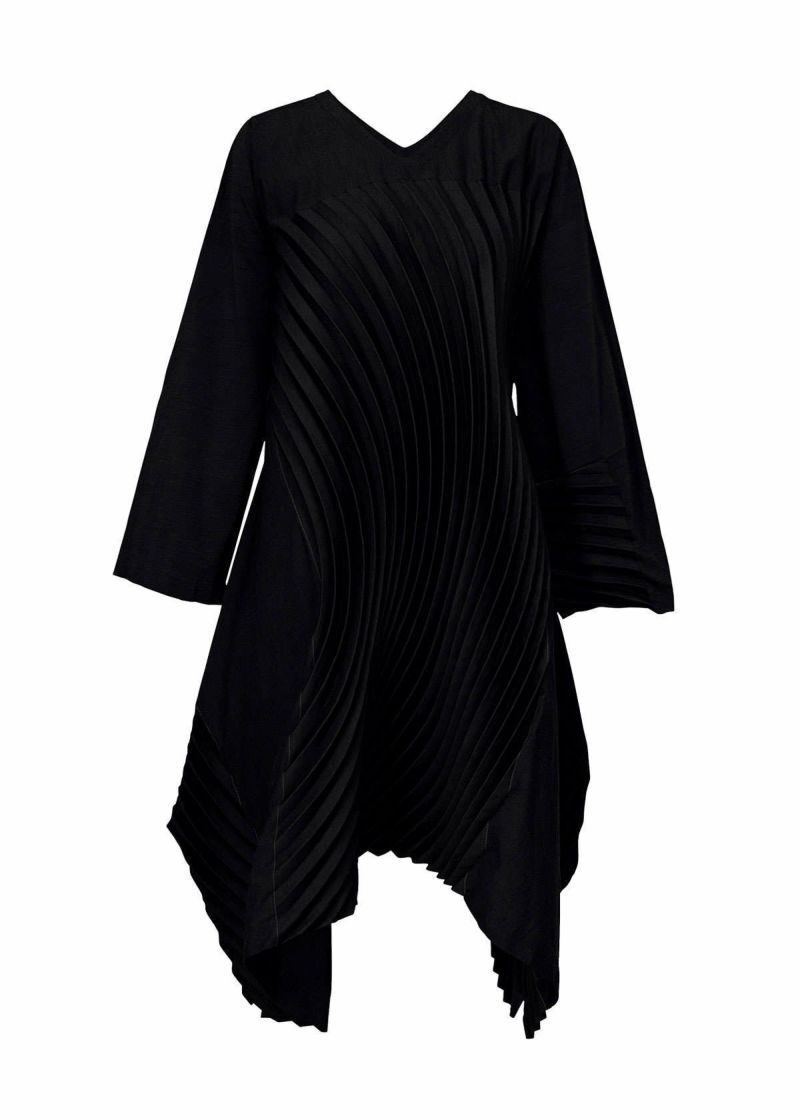 ISSEY MIYAKE CLIFF