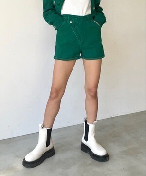 SHAGGIE ウエストアシメトリ―デニムショートパンツ