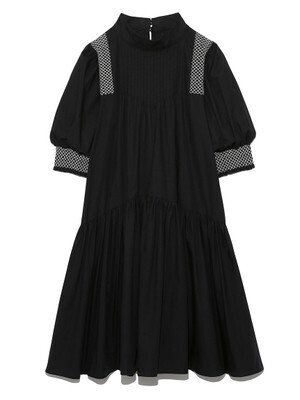Lily Brown スモッキングミニワンピース