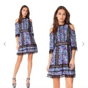 Alice + Olivia 花柄レースワンピドレス