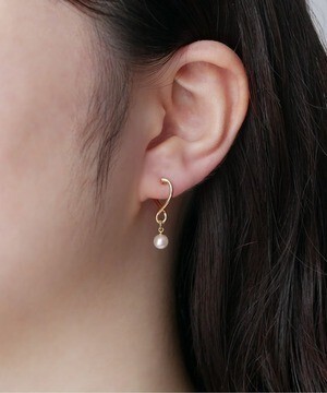 Vendome Aoyama K18イエローゴールド パール ロングピアス