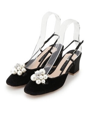 Lily Brown パールバックストラップパンプス