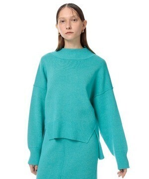 SLY MOCK NECK SIDE SLIT TOPS