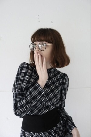 BONNE puff sleeve arm botton blouse